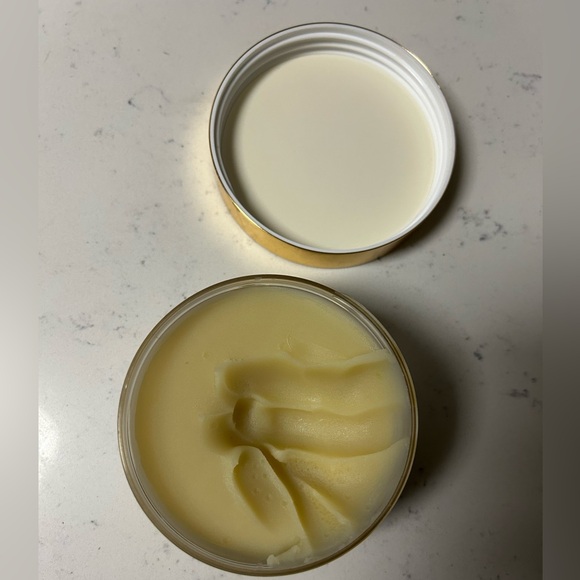 Signature Body Glaze - Picture 5 of 11